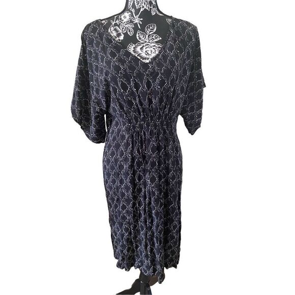 Liz Lange Maternity Geometric Dress V Neck Formal Wedding Occupational - Picture 1 of 10